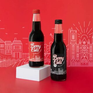 C’est en 2012 que notre cola sortie tout droit de notre belle région du Berry est venu rejoindre la famille des sodas alternatifs régionaux et militants. 

👉🏻 Pour en savoir plus, rendez-vous sur notre site internet : https://berry-cola.com/
.
.
.
#berrycola #cola #colamadeinfrance #madeinfrance #colafrançais #local #Berry #Bourges #frais #rafraichissant #drink #soda #sodaregional